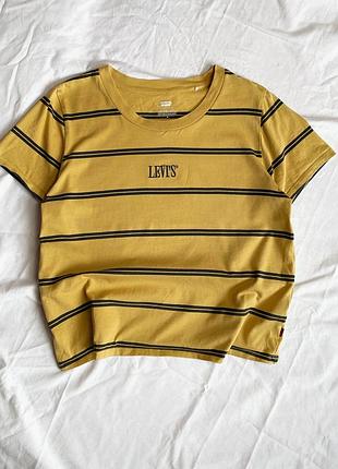 Футболка levis
