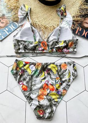 Яскравий жіночий різнокольоровий пляжний комплект: купальник+спідничка6 фото