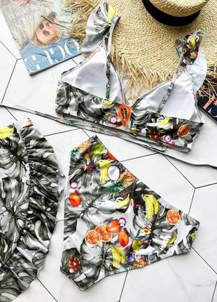 Яскравий жіночий різнокольоровий пляжний комплект: купальник+спідничка8 фото