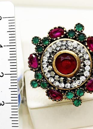 Кольцо серебряное с рубином, изумрудом и кубическим цирконием 17,5 9,22 г3 фото
