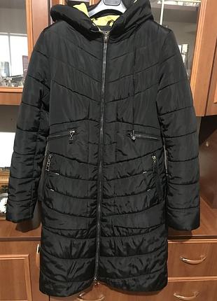 Жіноче пальто