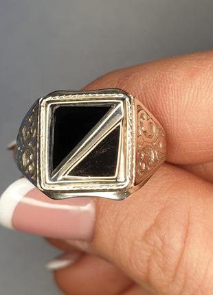 Кольцо серебряное с обсидианом 21,5 6,72 г