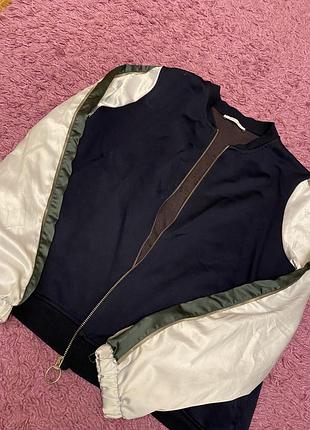 Продам ветровку от zara