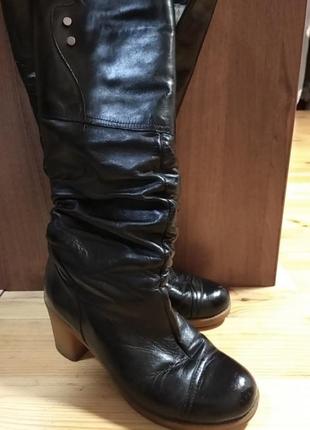 Шкіряні чобітки