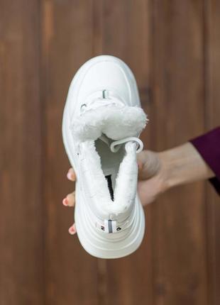 Женские зимние ботинки fila без лого 37 размер ra6356 фото