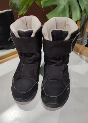 Фірмові зимові черевики2 фото