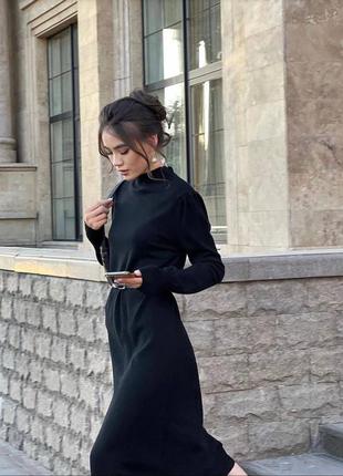 Жіноча сукня