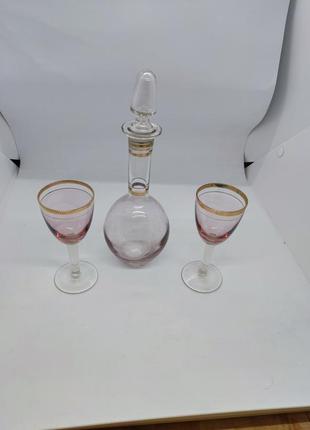 Красивый стеклянный набор на двоих тет-а-тет графин и два бокалов уже стакана стопки ссср советский