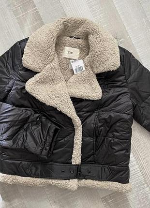 Куртка дублянка stradivarius
