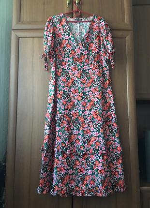 Плаття трапеція