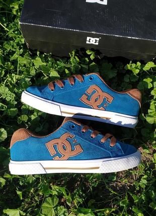 Класні замшеві кросівки кеди dc shoes vans old skool etnies globe osiris оригінал дс