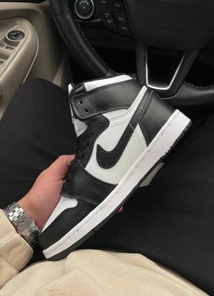 Зимові кросівки nike air jordan 1 retro white black2 фото