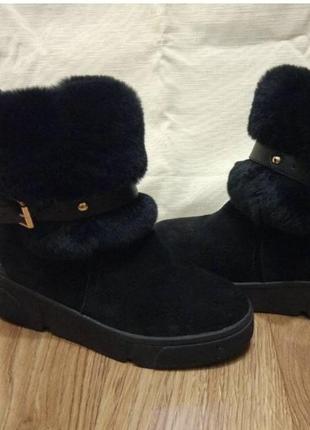Зимові замшеві черевики