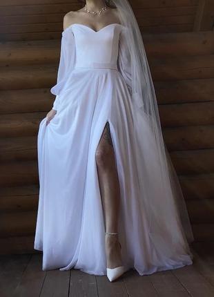 Весільна сукня