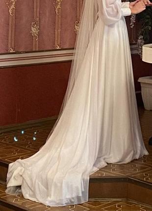 Весільна сукня