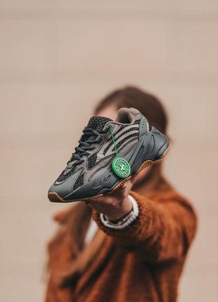Женские кроссовки adidas yeezy boost 700v2#адидас