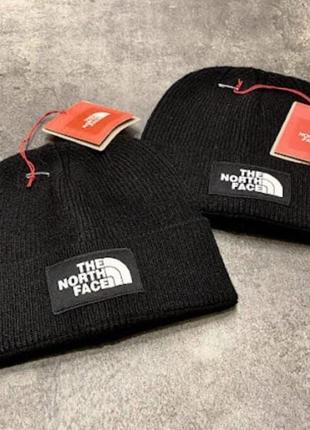 Брендова шапка tnf