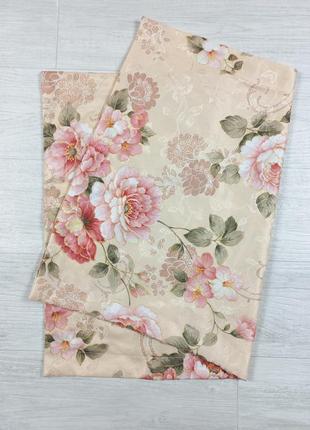 Наволочка з квітами