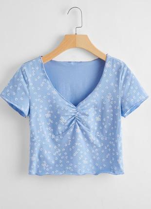 Топ шейн shein топик кроп топ кофточка укороченная футболка блузка голубая нежная в цветы в цветочек9 фото
