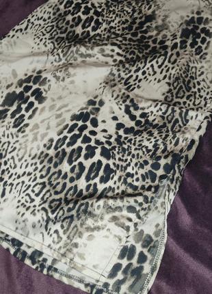 Boohoo  шовкова сукня леопард з відкритою спинкою, міді3 фото