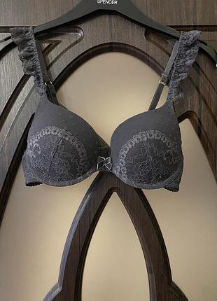 Шикарний, базовий, ажурний, бюстгальтер, темно сірого кольору👌