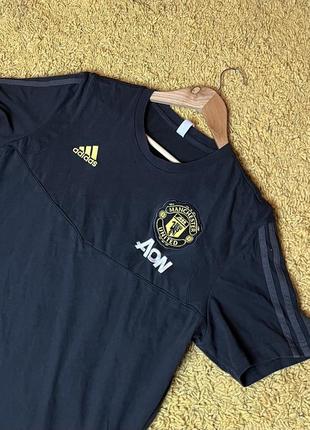 Футболка adidas manchester united