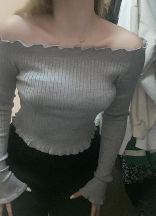 Топ сірий