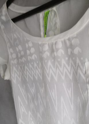 Блуза bershka легкая футболка кремовая белая6 фото