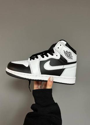 Зимові кросівки nike air jordan 1 high white black3 фото