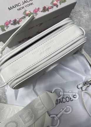 Біла жіноча трендова шкіряна жіноча сумка в стилі marc jacobs7 фото