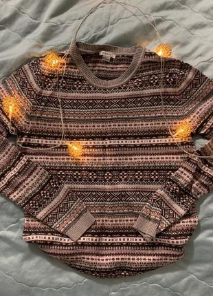 Жіноча кофтинка