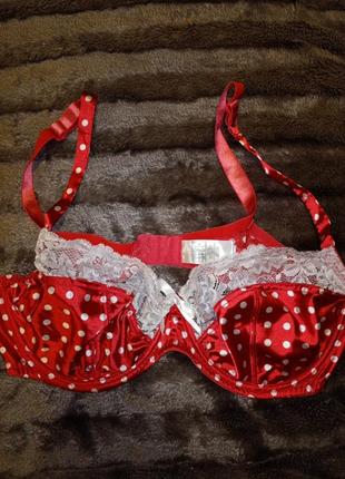 Бюстгальтер