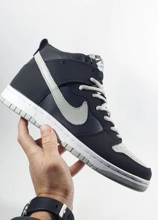 Кросівки чоловічі nike sb dunk high
•black grey7 фото