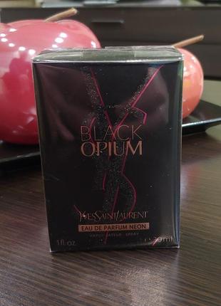 Парфюмерная вода yves saint laurent black opium.1 фото