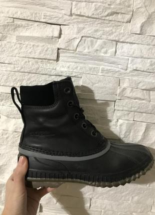 Идеальные ботиночки в дождь и слякоть тёплые sorel
