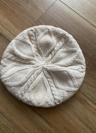 Берет женский