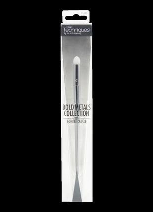 Кисть для макияжа  real techniques bold metals collection - pointed crease brush