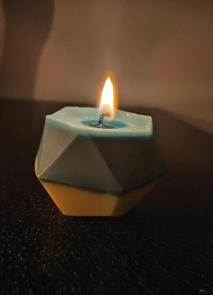 Свічка в патріотичних кольорах, жовто-блакитна свічка