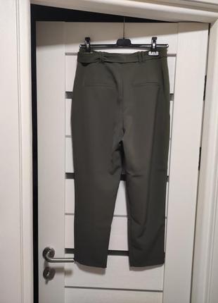 Стильные плотные брюки хаки с высокой посадкой6 фото