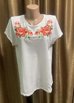 Футболка вышиванка h&m с вышивкой розы размер l/ xl