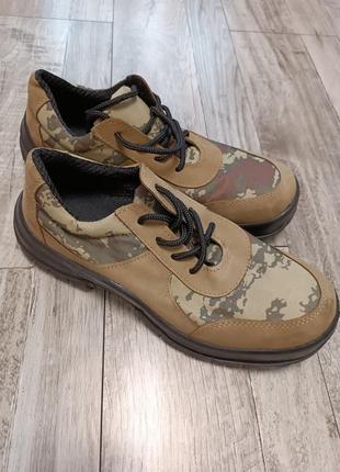 Черевики чоловічі