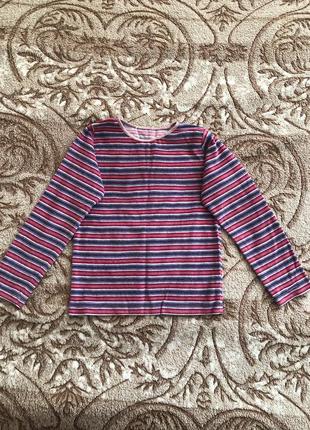 Кофтинка велюрова. приємна до тіла, на дівчинку 4-5років