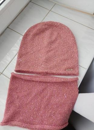 Шапка з мохеровою ниткою на флісі