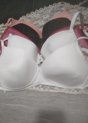 Бюзгалтер жiночий