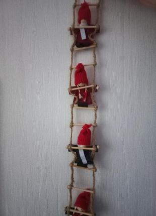 Декор с эльфами на веревочной лестнице 115 см , новогодний набор новый