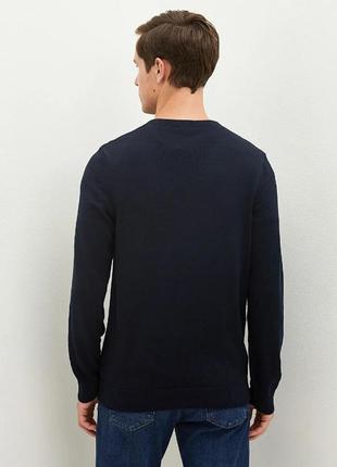 Синій чоловічий светр lc waikiki/лс вайкікі з v-подібним коміром2 фото