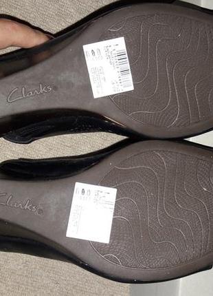 Босоніжки clarks. розмір 39-40 устілка 26,1 см натуральна шкіра. оригінал5 фото