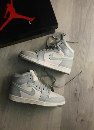 Зимові кросівки nike air jordan 1 high grey4 фото