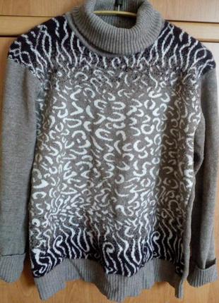 Продаю жіночий теплий светр розмір 58-60
