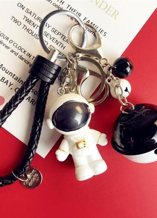 Брелок на рюкзак, ключи космонавт2 фото